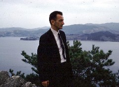 S0928 Gordon Bennett in japan